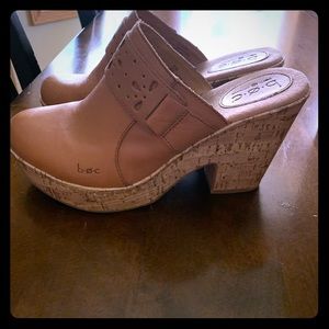 Boc clogs